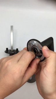 New Design Stainless Steel Thin Rose Wooden Door Handle Lever with Magnetic Function