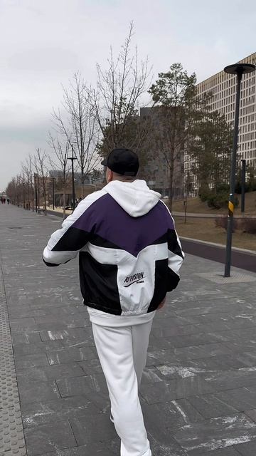 Капец… Вот так и проси помощи🔻