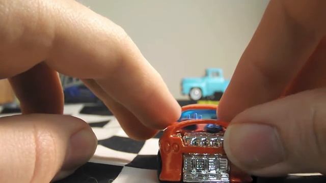Hotwheels Deora vs Deora 2
