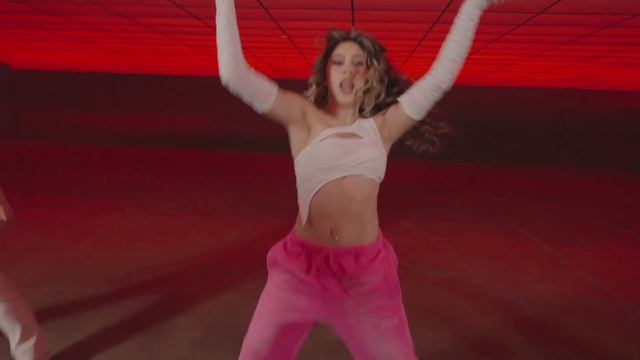 RUDE BOY - Rihanna Dance  Matt Steffanina ft Sofie Dossi, Enola & Crew