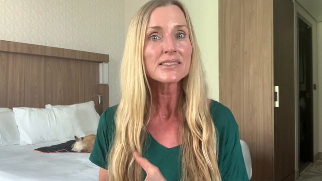 Reverse Aging, & Increase Longevity with Apigenin | Better than NMN to Raise NAD?