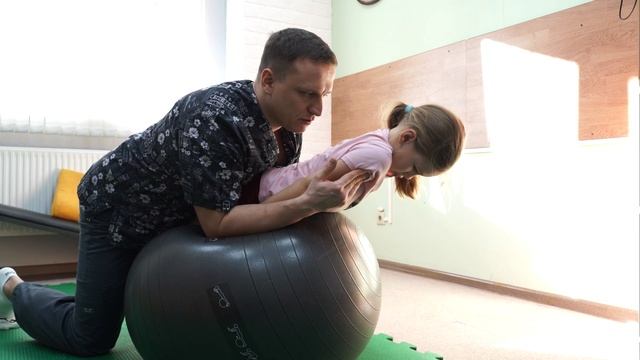 Упражнение для укрепления мышц-разгибателей позвоночника