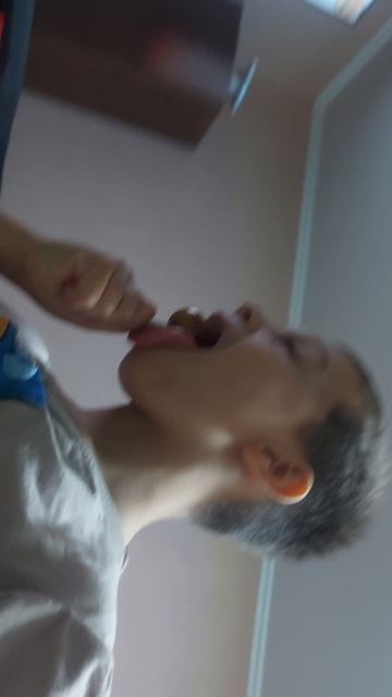 1000056831.mp4