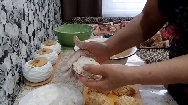 Капустные котлетки //не успеваю жарить 😋😋😋🥬🥕🧅