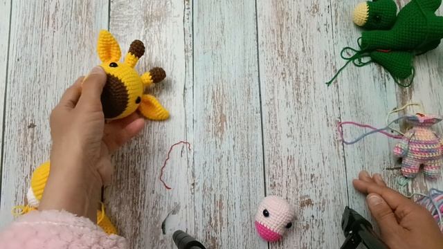 Развела много вязальных проектов!