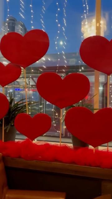 Входная группа ресторана