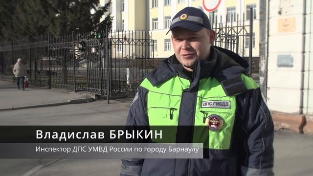 В Алтайском крае сотрудник ДПС догнал мотоциклиста