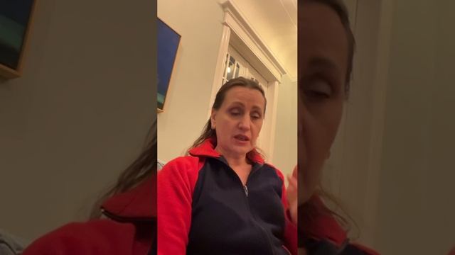 Берегие детей от чужаков.