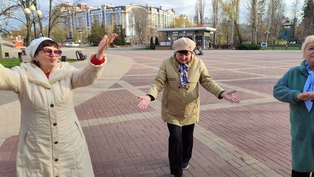 Веточка рябины...... 11.04.25.