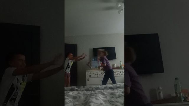 1000015486.mp4
