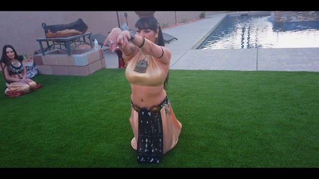 Fusion Belly Dance Pot Balancing 2021