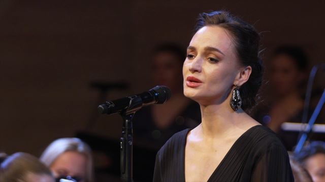 "Колыбельная погибшему бойцу" - ария из мюзикла "Война и Мир" / Кристина Фуш /