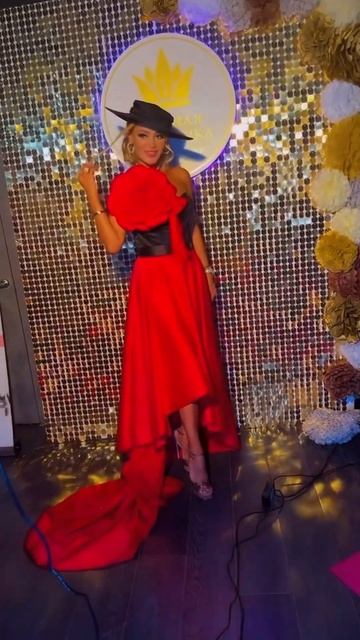Анна Калашникова в нереально красивом образе ❤️ на подиуме Moscow Fashion Fair✨Показ Stasia&Stasia