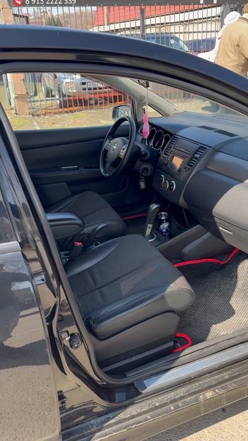 Ниссан тиида 2012г