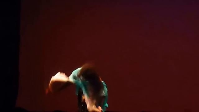 Kimberlen Bellydancer en Gala shimmy mob la serena 2013 Coreografía de Abanicos