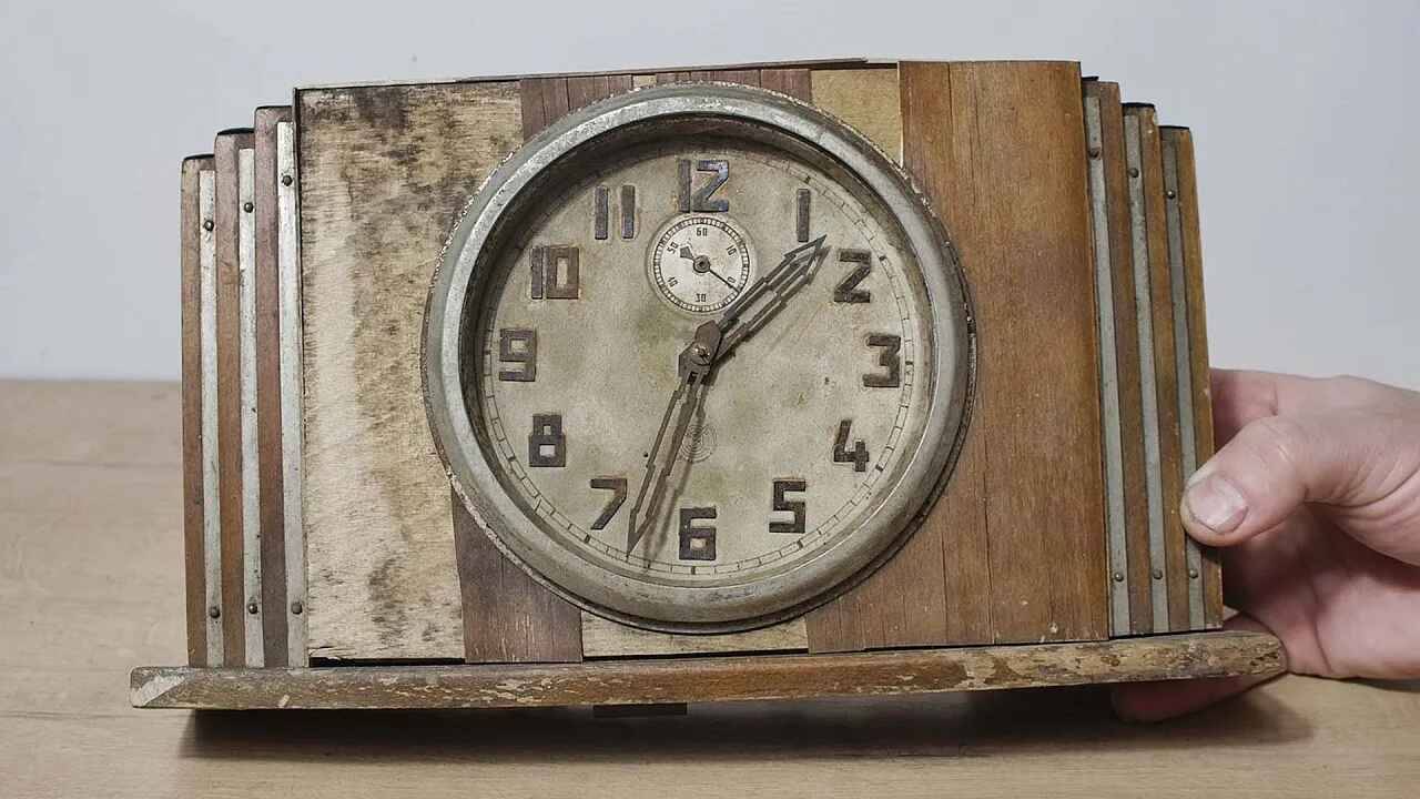 Реставрация старинных деревянных часов ˝Владимир˝ 1948 года. Реставрация часов «Мантел».