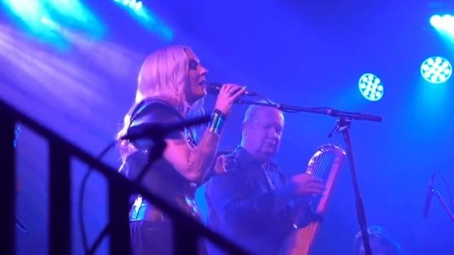 Eivor - Livstraedrir feat. John Lunn (Live London 2022/Soundtrack Last Kingdom)