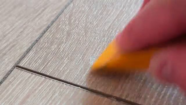 LAMINATE REPAIR DIY - How to perfectly fix a damaged laminate in 5 minutes