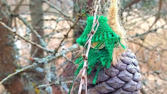 Страшная елочная игрушка