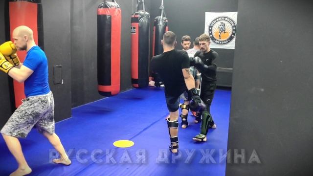 Тренировка ГБР. Братья Русской Дружины Краснодара, регулярно тренируются, занимаются спортом.