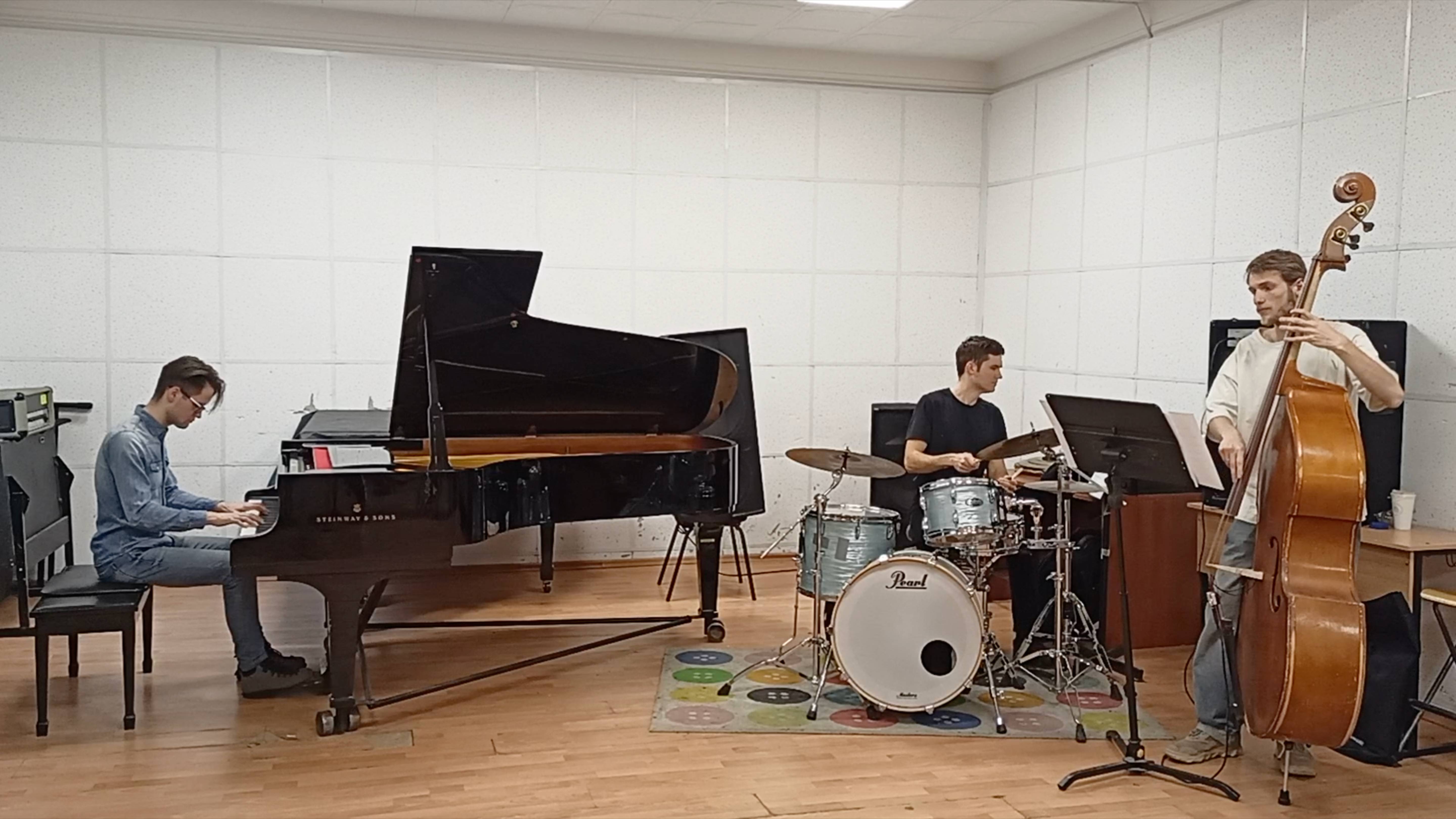 Sergei Tyutikov Trio - Golden Earrings