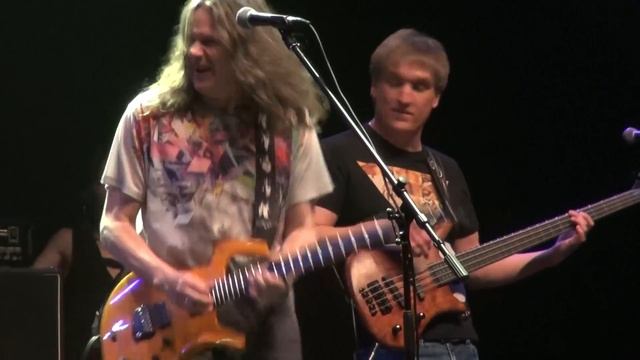 Чиж & Co - Перекрёсток (02.06.2017 "YotaSpace")