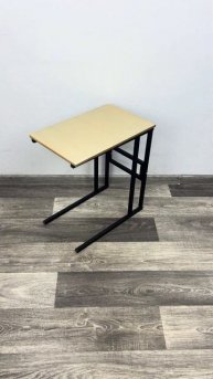 Стол прикроватный Loft со столешницей цвета золота из массива сосны и черными металлическими ножкам
