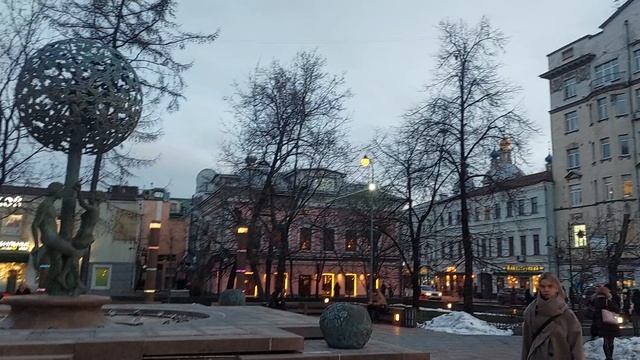 метро Новокузнецкая / Москва