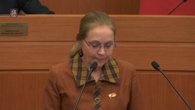 Единороссовское большинство Мосгордумы нашло, куда потратить налоги венесуэльских компаний