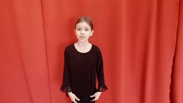 Р. Рождественский "Концерт" читает Зубарева Татьяна.