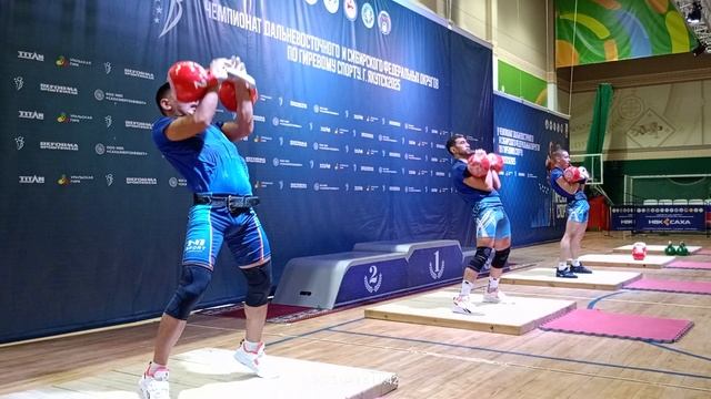 Чемпионат Дальневосточного и Сибирского Федеральных округов по Гиревому Спорту,толчок мужчины 78 кг.