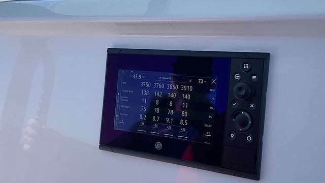 Performance Testing our 2021 Invincible 39' Open Fisherman with Quad Mercury 300 V8s!