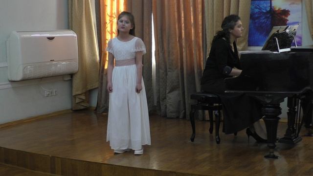 2025-04-13_Эвридика_ОтчетныйКонцерт_05_ИвановаНастя