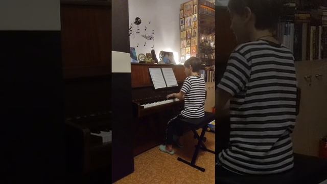 1000039039.mp4
