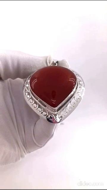 Подвеска из серебра Сердолик