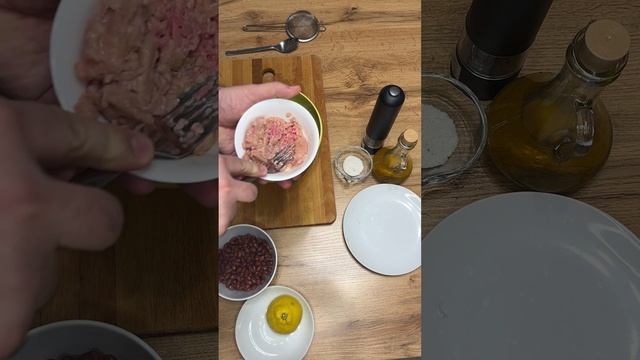 7. Салат рыбный с фасолью