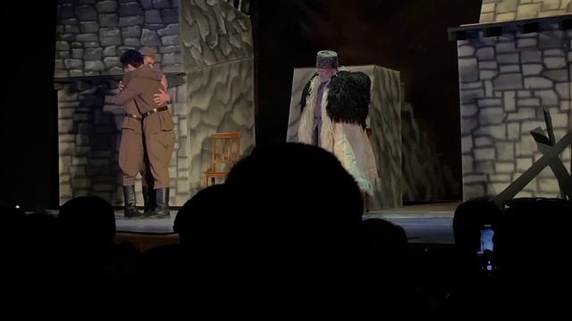 Обзор премьерного показа спектакля «Исмаил и Мария» на русском языке (начало драмы с 5 минуты видео)