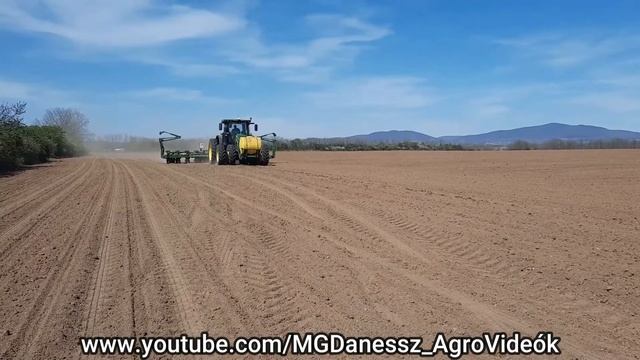 John Deere 8345R Dual Wheel I John Deere 1760 Seeder I sowing corn🌽 *Intro Video*