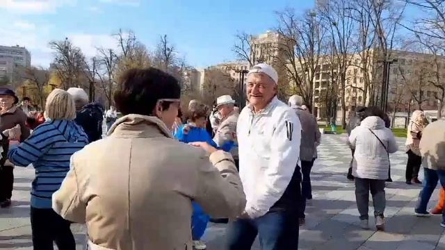 ИГРАЙ ГАРМОНЬ ГИТАРА ПОЙ ТАНЦЫ ХАРЬКОВ АПРЕЛЬ 2025