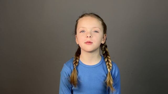 Карева Полина, 7 л. Видеовизитка.mov