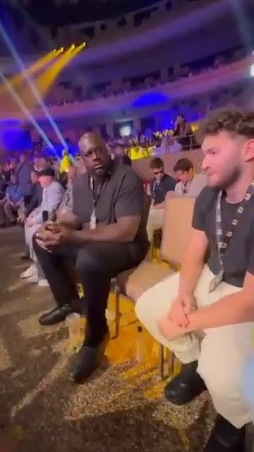 Шакил О'Нил на UFC 314.