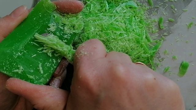 Pearlis зелёный чай🌸 прекрасная структура, интересно крошится, хрустит и аромат на высоте😊