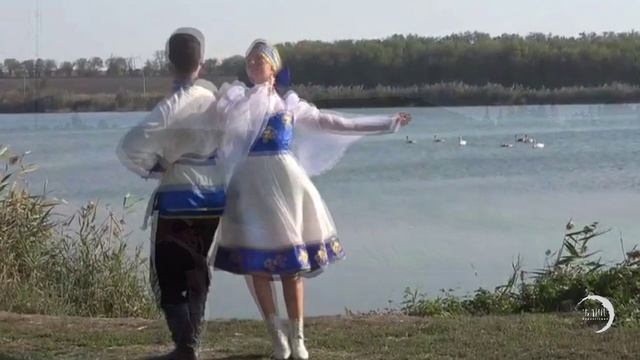 Под лодочкой! ст.Р.Уразаев исп.Н.Жуков.mp4
