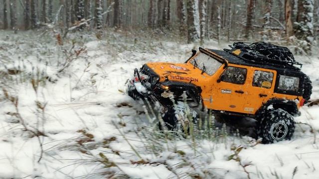 Зима против Весны Yikong Jeep Wrangler Rubicon Апрель адиоуправляемое время 4x4