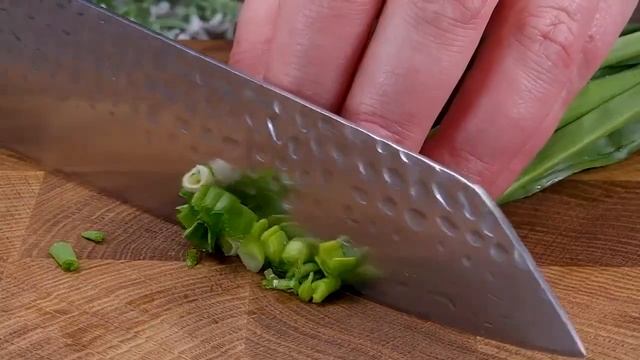 Просто смешайте 2 яйца с хлебом. Самый вкусный и любимый рецепт моего мужа