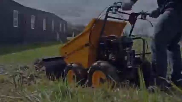 LUMAG MD 300R Αυτοκινούμενος μεταφορέας 4x4