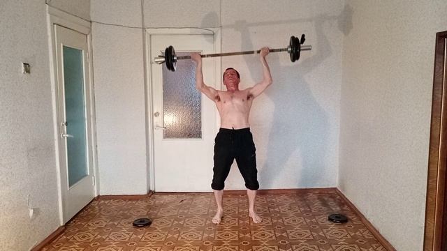 Силовая подготовка со штангой 567