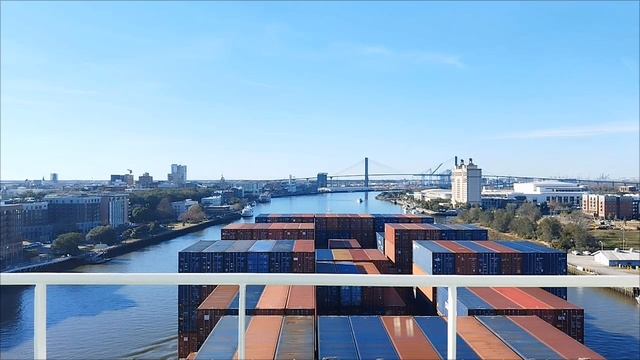 VLCC entering to Savannah port (GA, USA).mp4