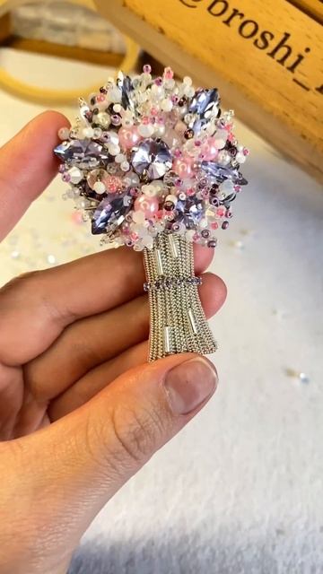 Брошь свободна 🌸