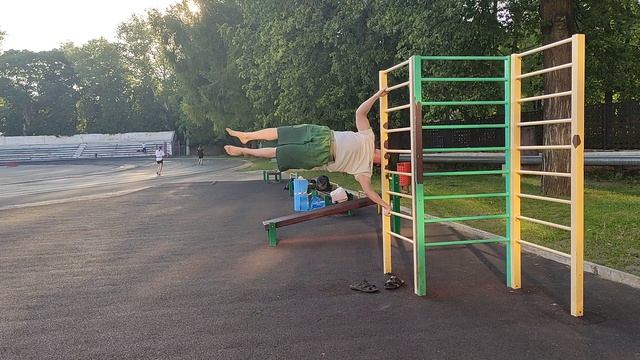 Подтягивания во флажке - 9 повторений, Алексей Шкурлапов (STREET WORKOUT)